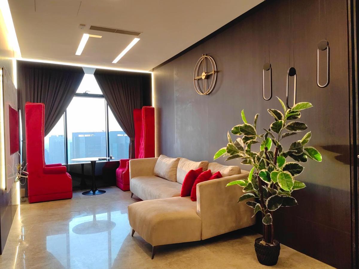 Sky Suites Klcc By Luna Suites *